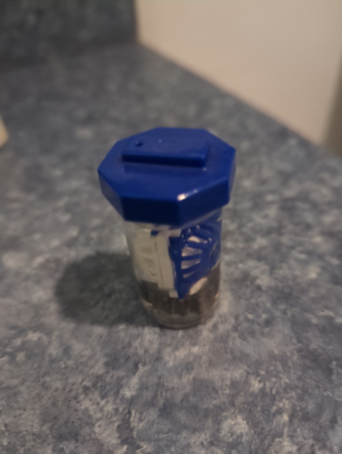 photo of a contact lens case