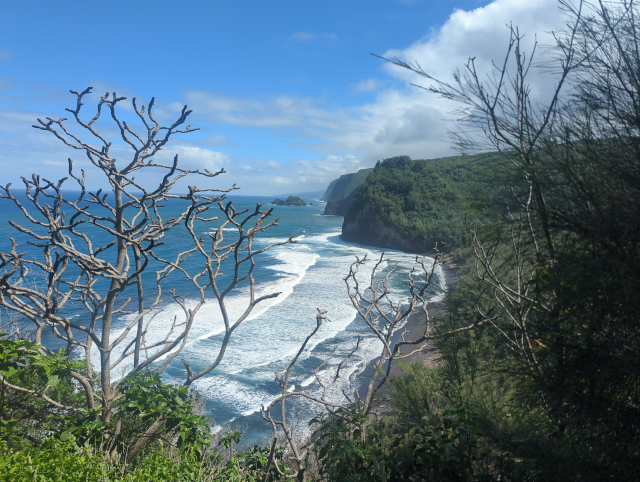 photo of the Pololū Valley from above